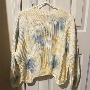 Elegant Cable Knit Sweater in Cream, Blue, and Yellow